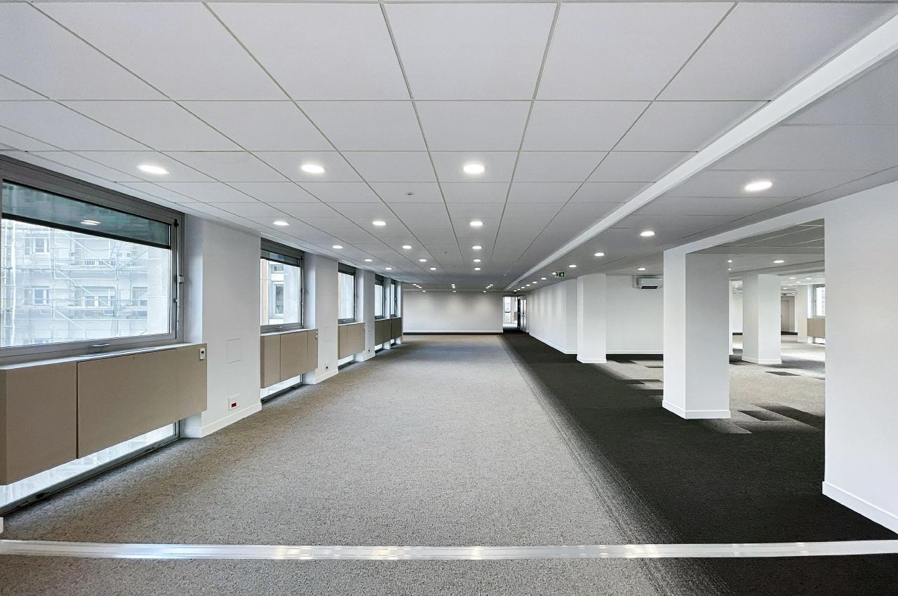 Bureau Paris 1001m² Location bureau Paris OLBUR2107041 7